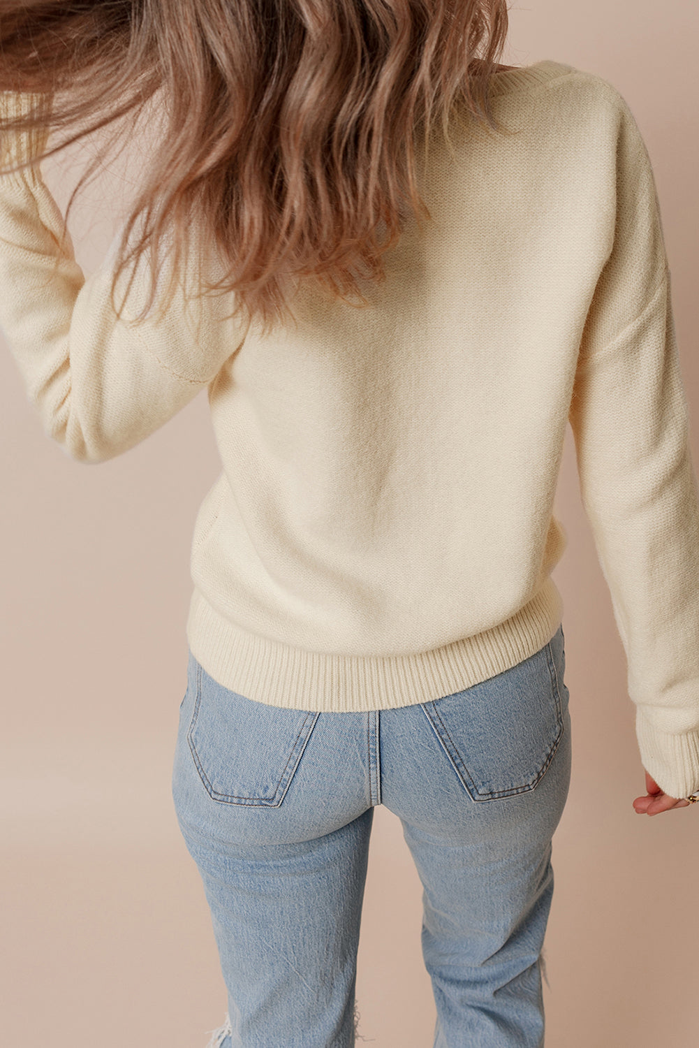Soft Colored Knitted Flower Pattern Ribbed Edge Sweater