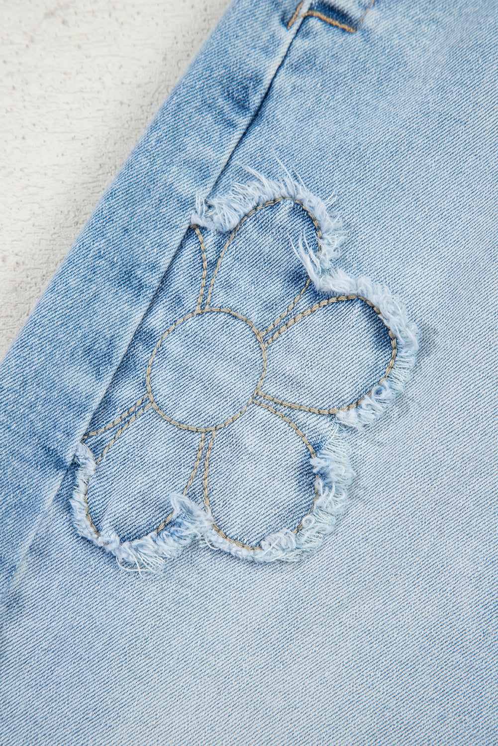 Flower Patched Light Wash Cropped High Waist Jeans