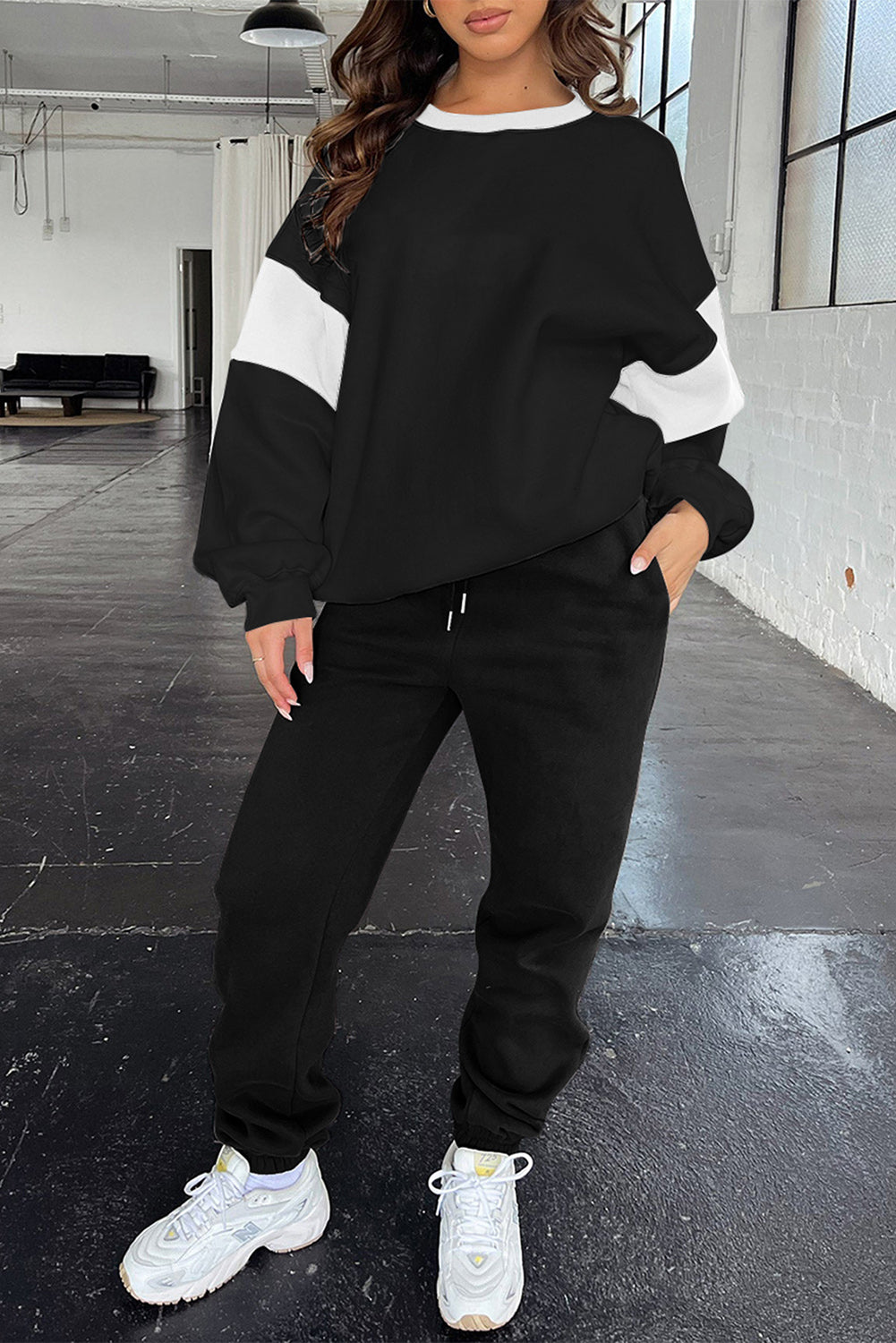 Solid Drop Shoulder Loose Sweatshirt and Joggers Active Set