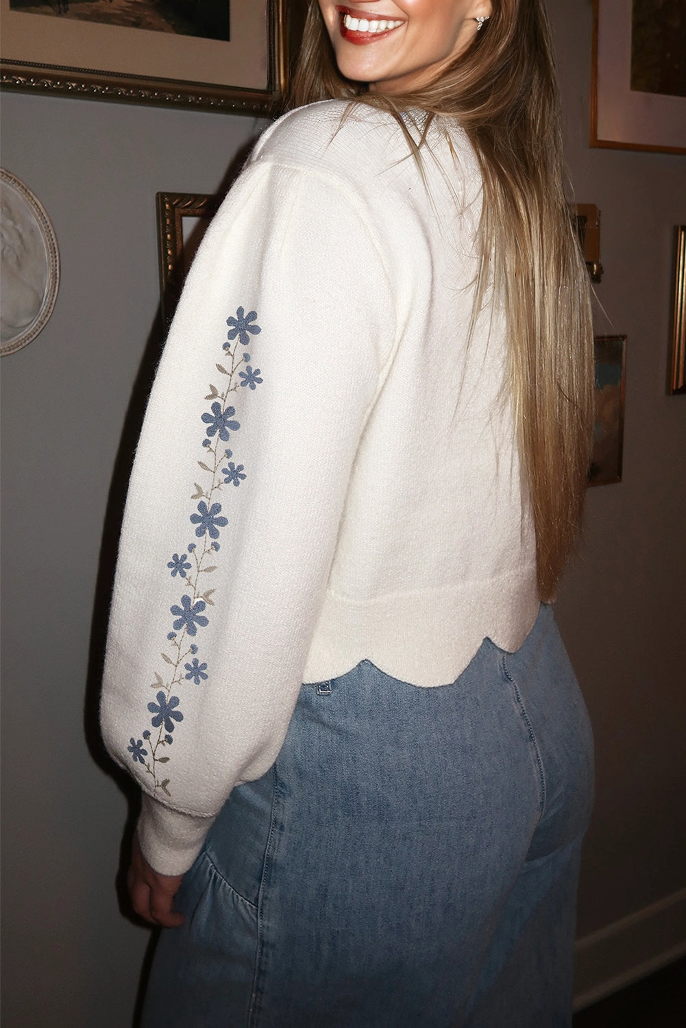 Floral Embroidered Scallop Hem Cropped Sweater
