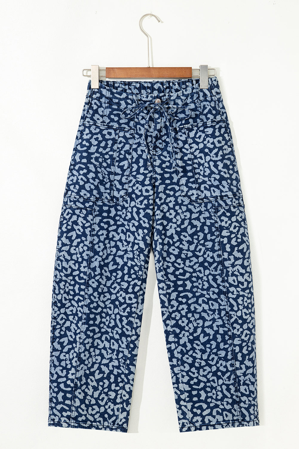 Leopard Printed Drawstring Waist Pocketed Wide Leg Jeans