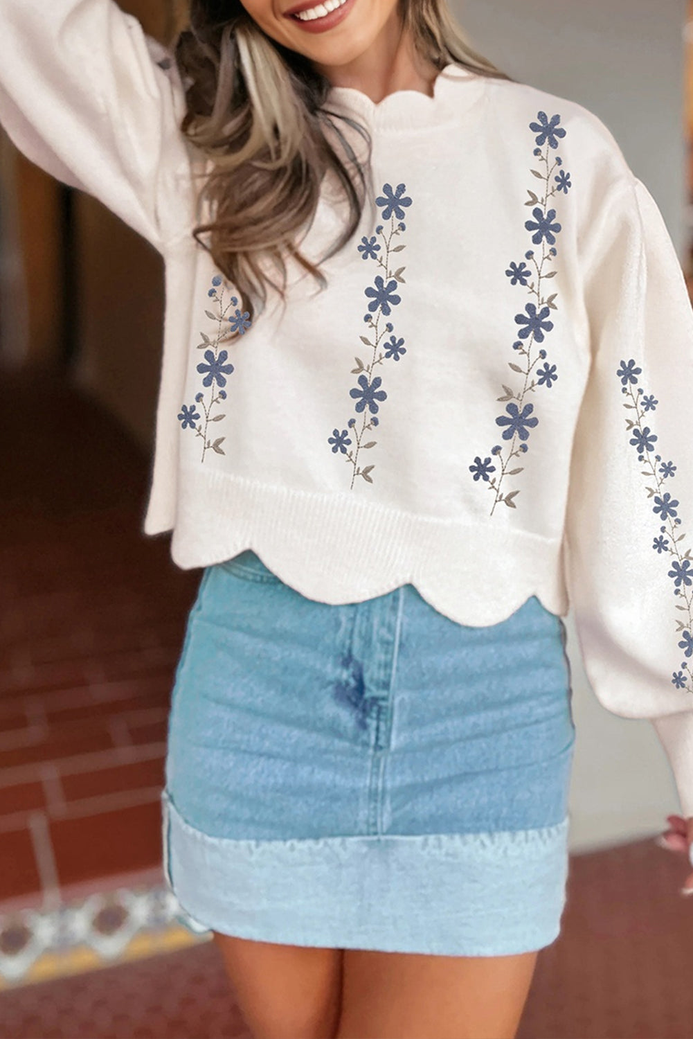 Floral Embroidered Scallop Hem Cropped Sweater