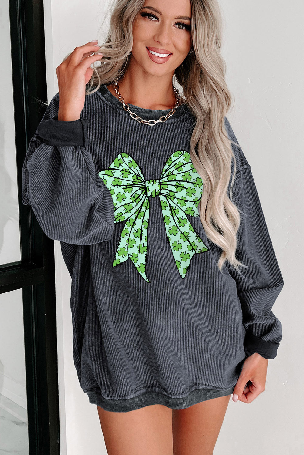 Clover Bowknot Graphic Corded Pullover Sweatshirt