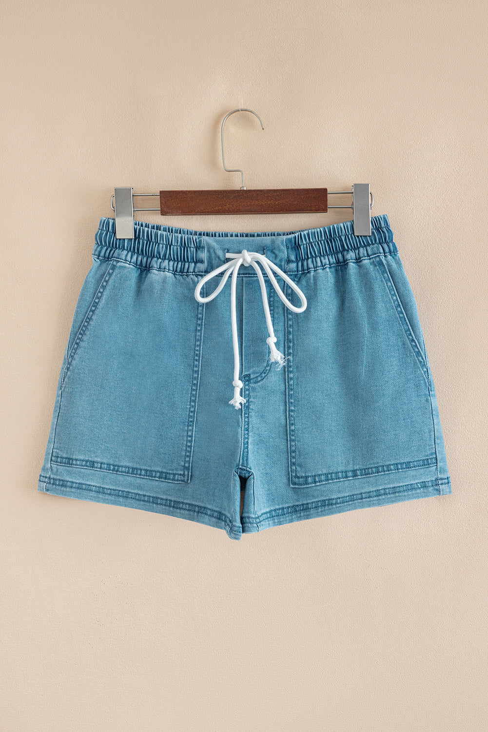 Contrast Drawstring Elastic Waist Denim Shorts
