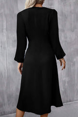 Solid Color Ruched Detail Long Sleeve Midi Dress