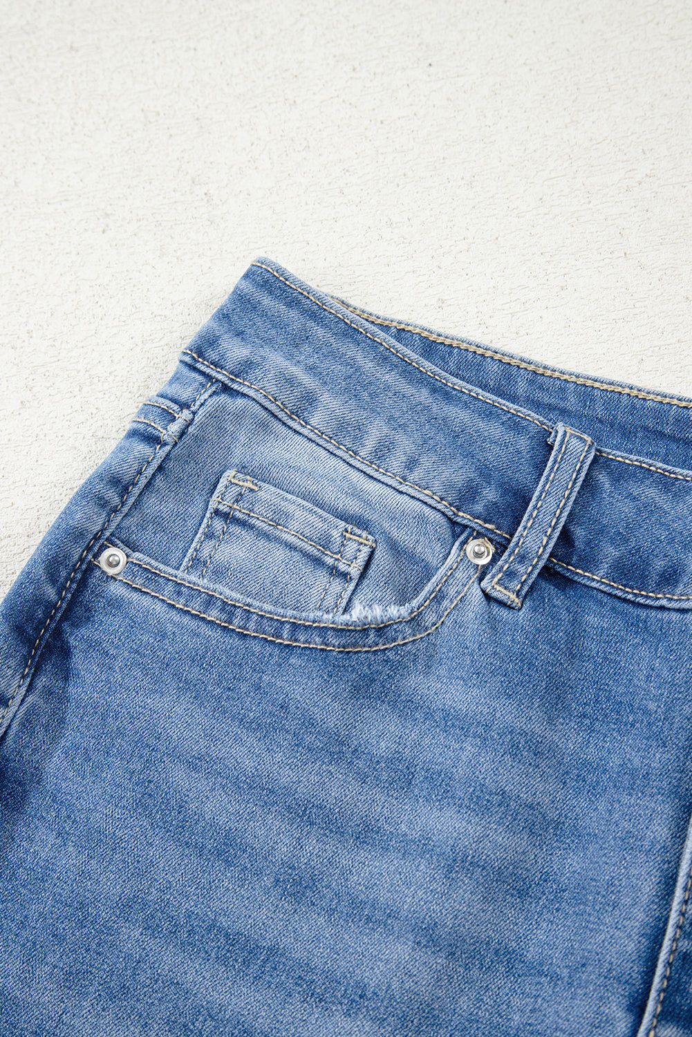 Cut out Side Frayed Hemline Flare Jeans