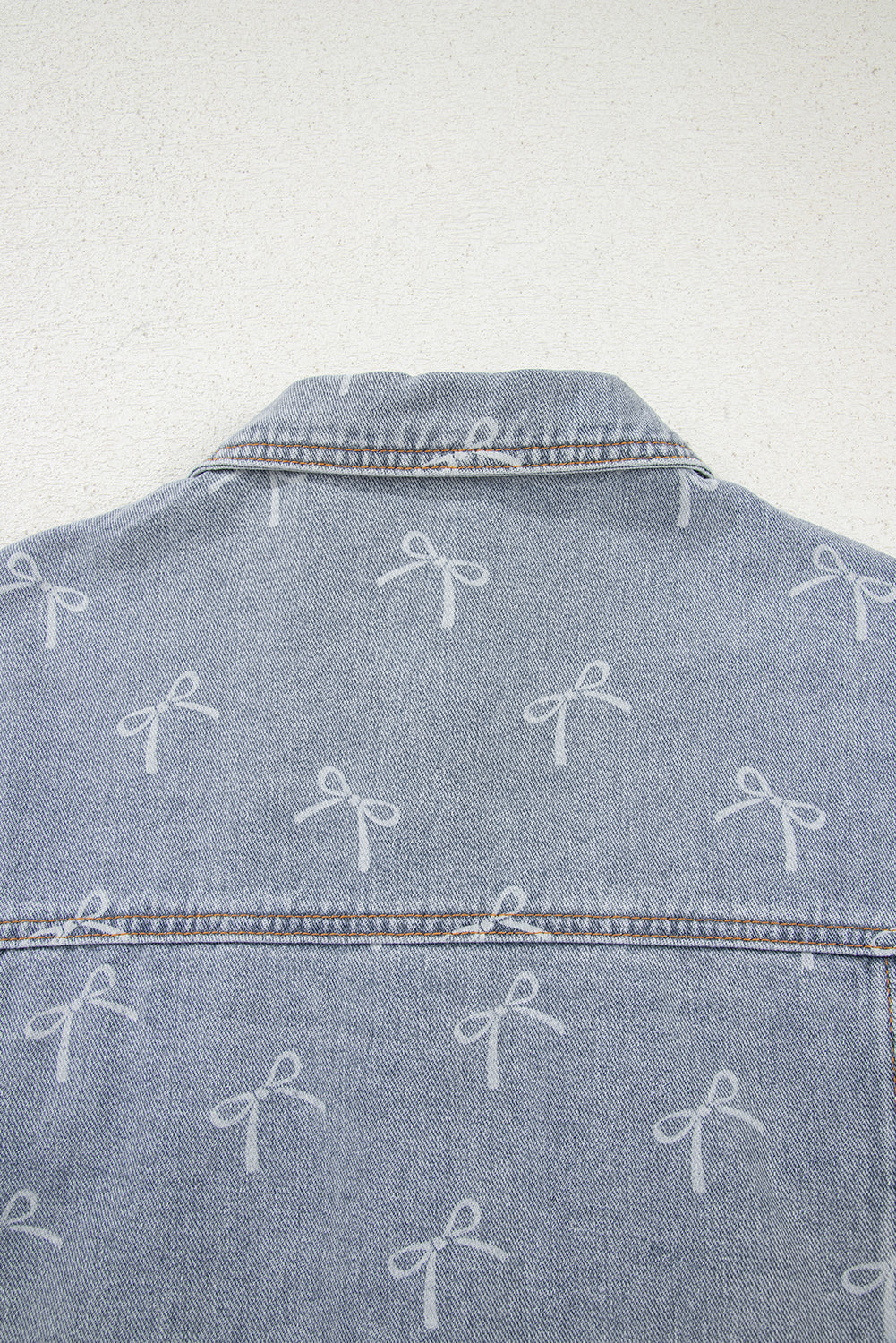 Bow Knot Print Light Wash Raw Hem Denim Jacket