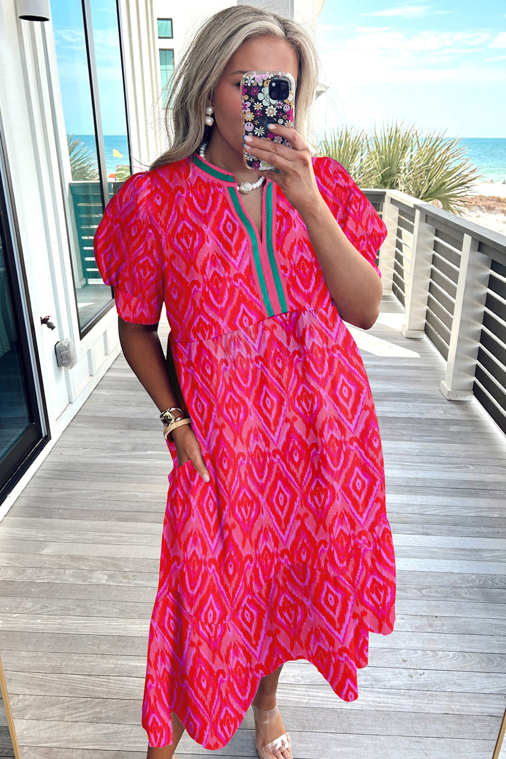 All over Print Contrast Split Neckline Short Puff Sleeve Curvy Dress