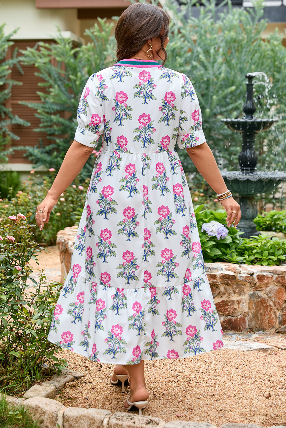 Allover Print Contrast Split Neckline Short Puff Sleeve Curvy Dress