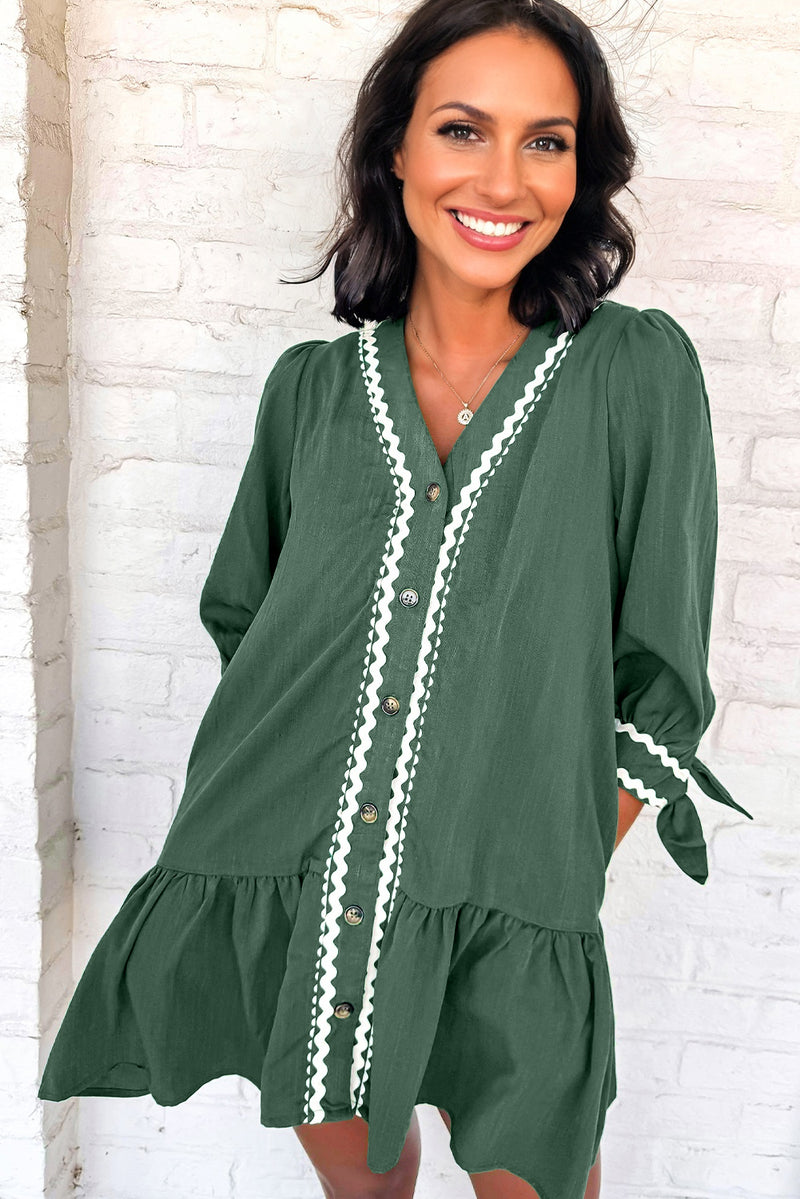 Laurel Contrast Ricrac Trim Button V Neck Knotted Bracelet Sleeve Shift Dress