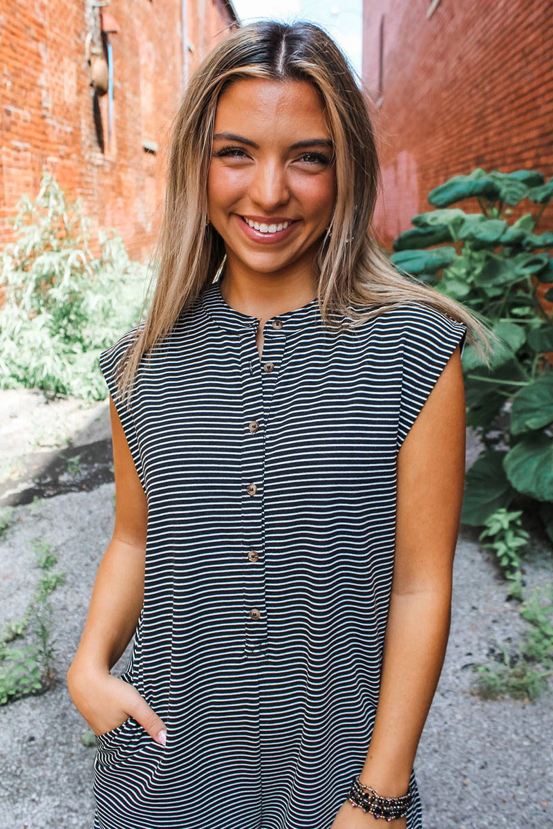 Striped Print Buttoned Wide Leg Sleeveless Jumpsuit