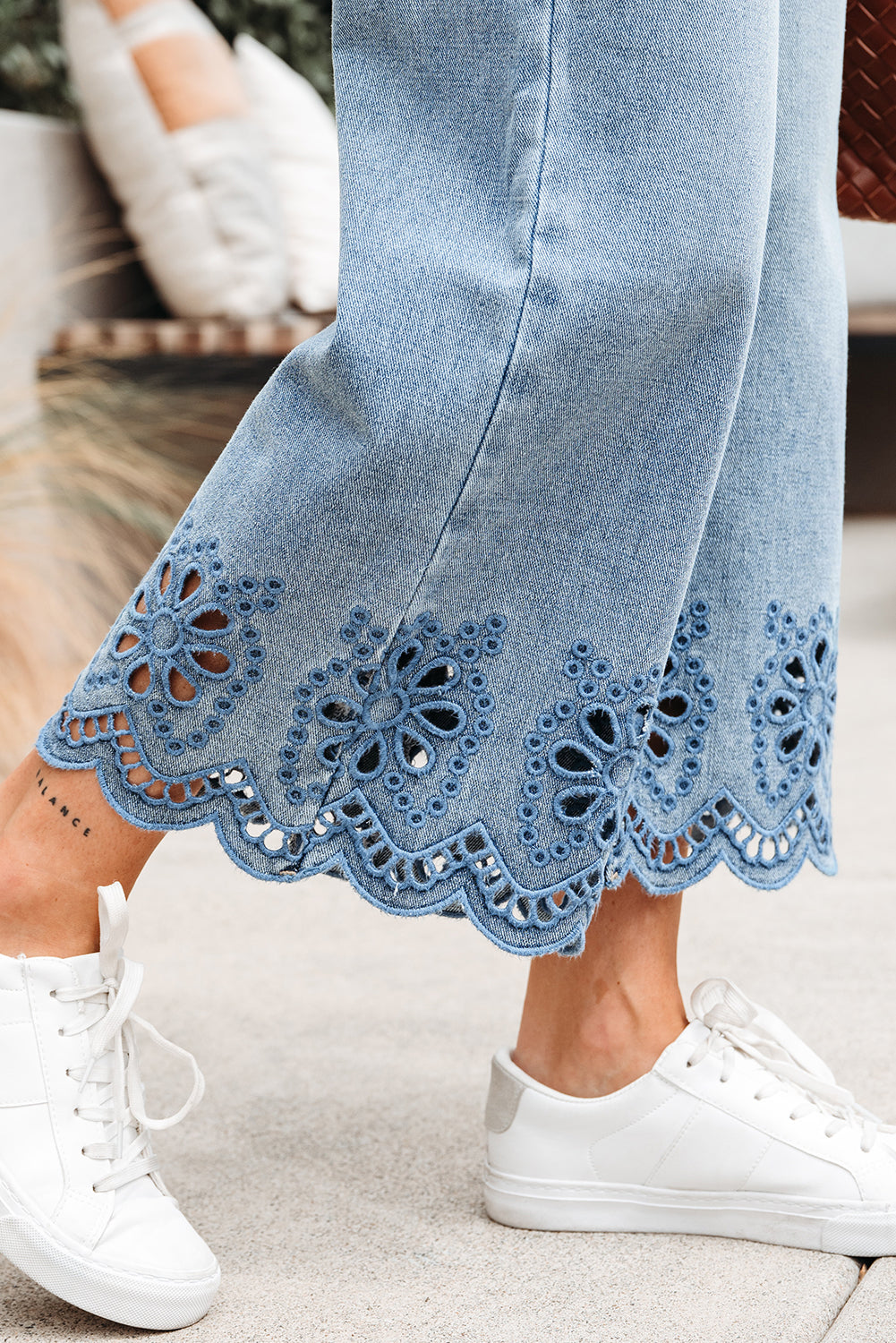 Embroidered Cropped Wide Leg High Waist Jeans