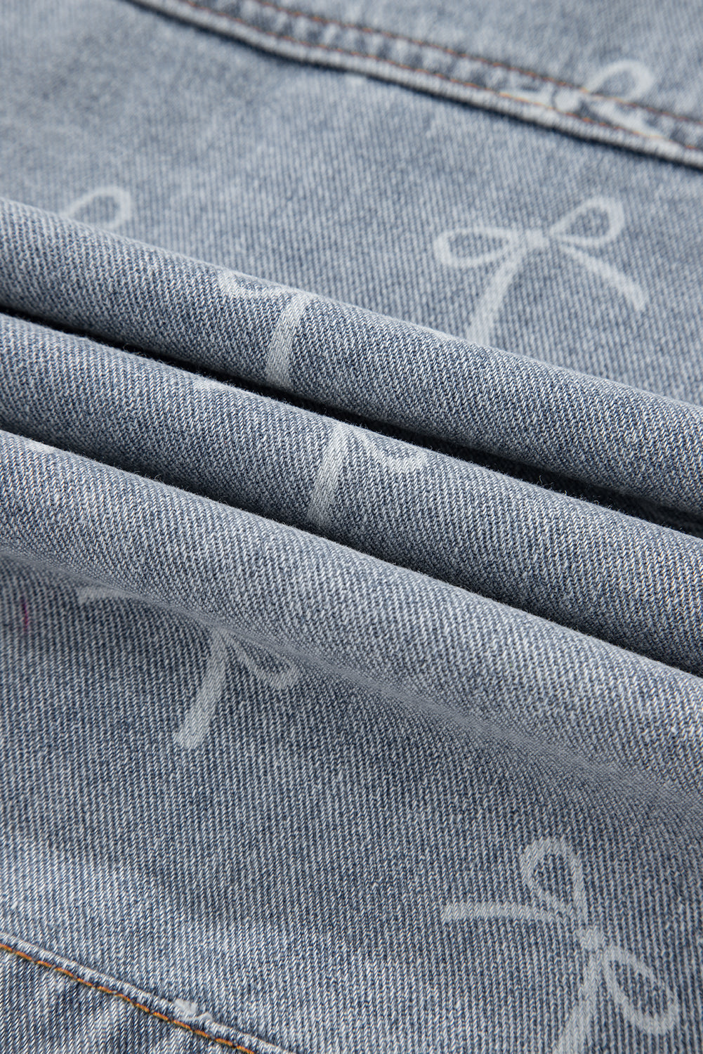 Bow Knot Print Light Wash Raw Hem Denim Jacket